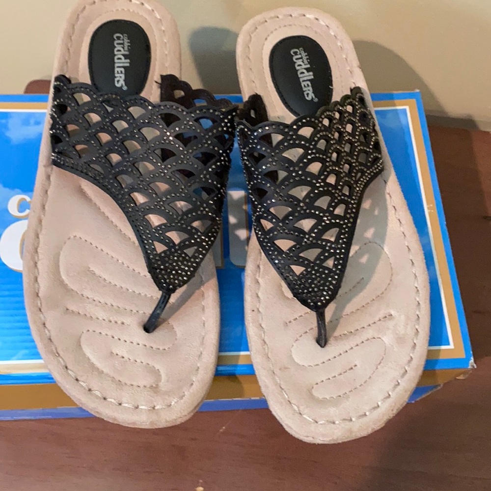Allegra Connie Cuddlers bling thong sandals 9
